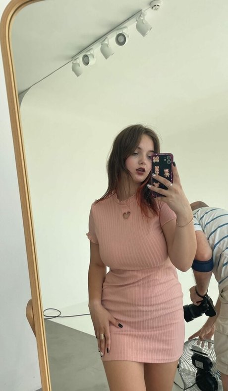 Caroline Moore nude pornstar photos