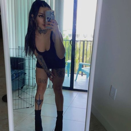 fat shemale onlyfans nudes pic