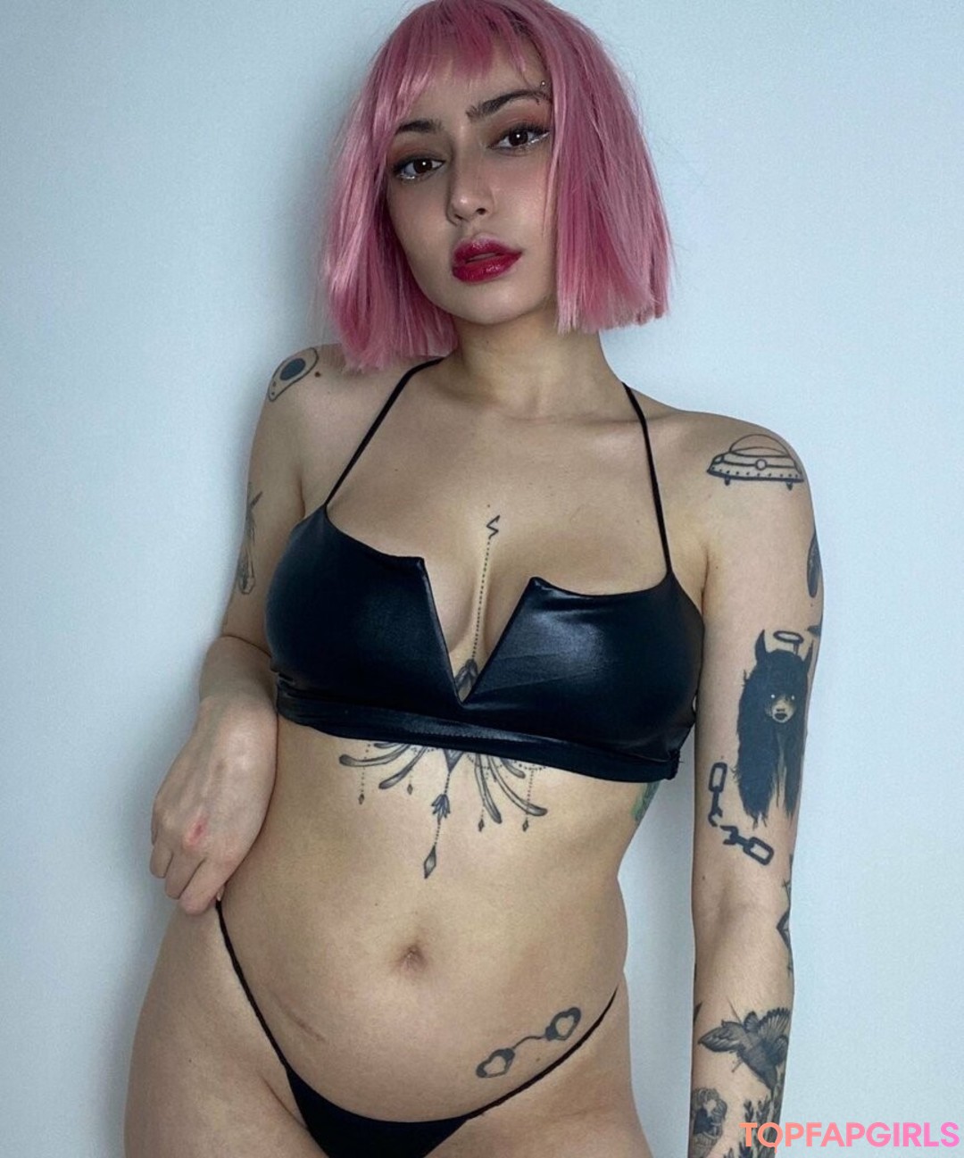 Aime Rizzo star sexy img
