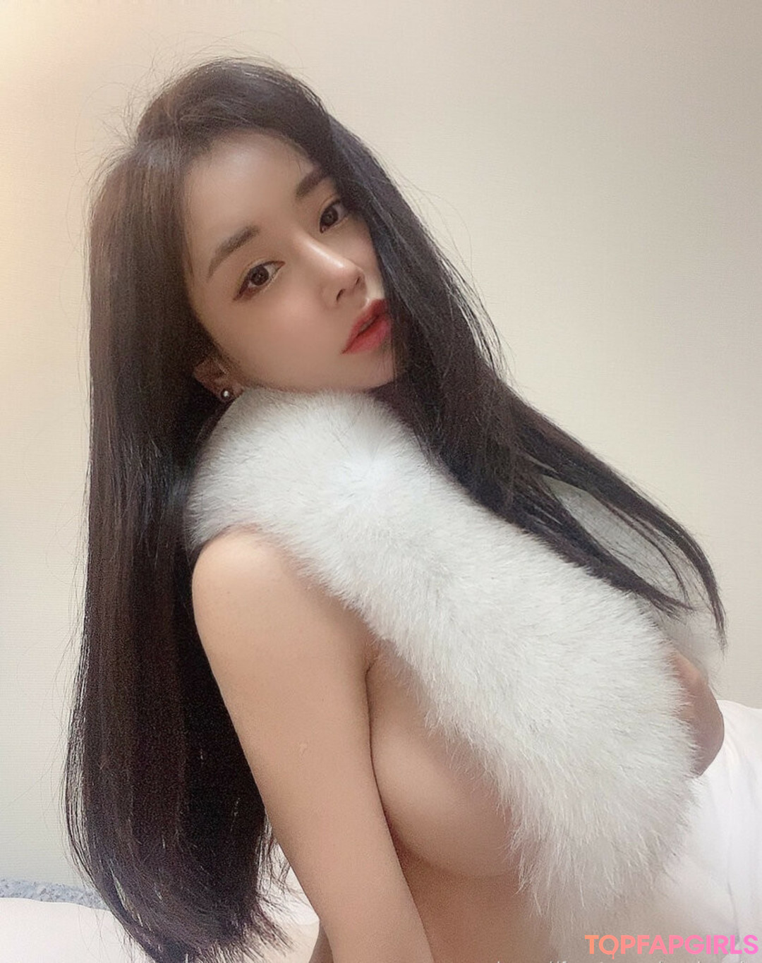 Candy Seul nude model picture