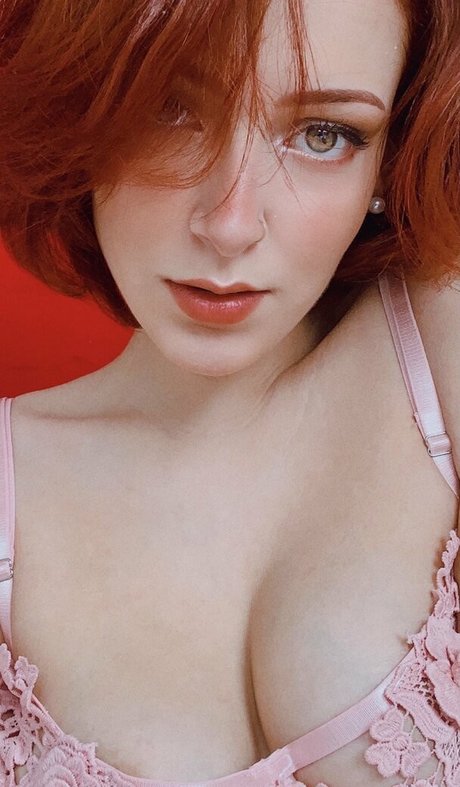 Oriana Leal star porn pic