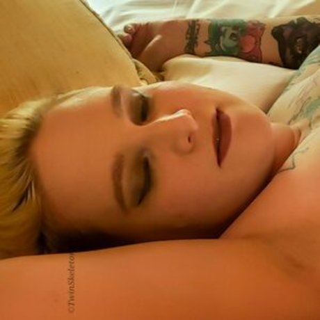 army milf onlyfans hot nude archive