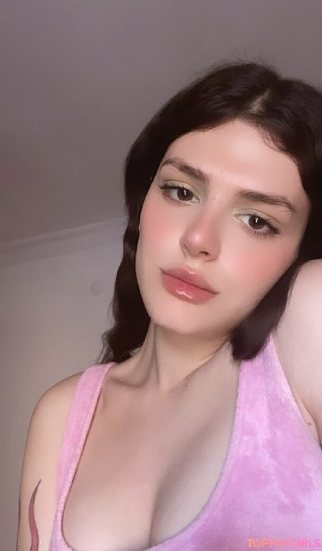 derin4y exclusive actress archive