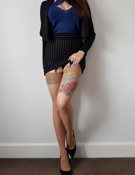 TheVintagePrincess model adult images