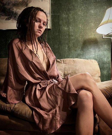 missriverlee89 high quality pornstar pictures