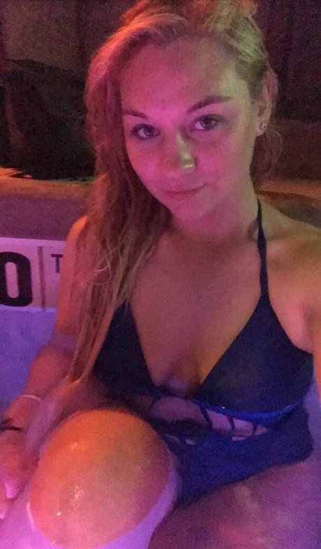 milf pawg onlyfans erotic photo