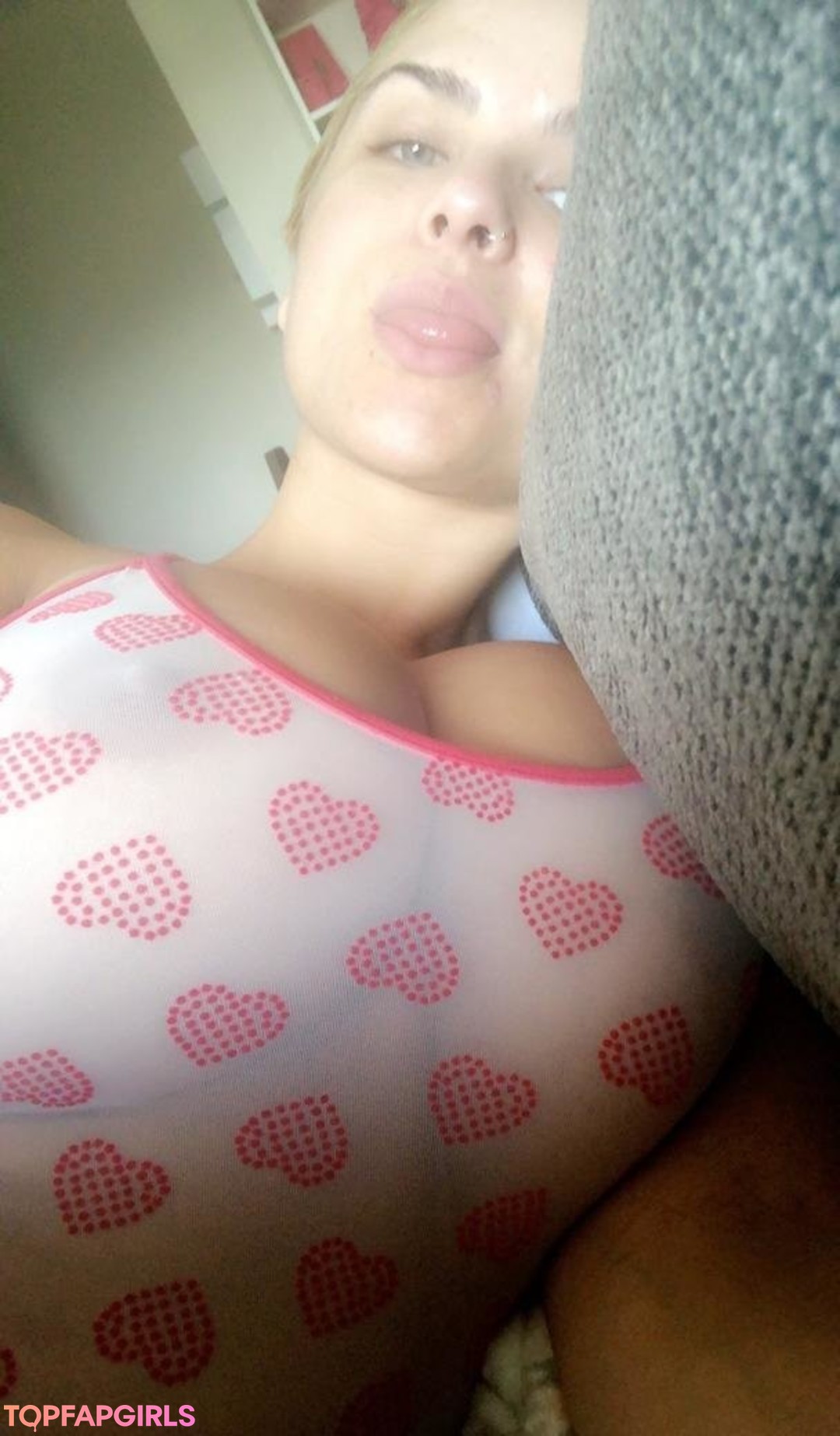 theallamericanbadgirl top profile image