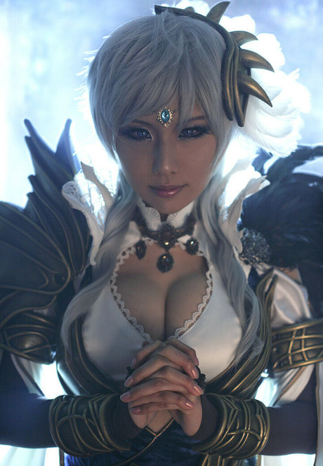 Spiral Cats Cosplay top profile image