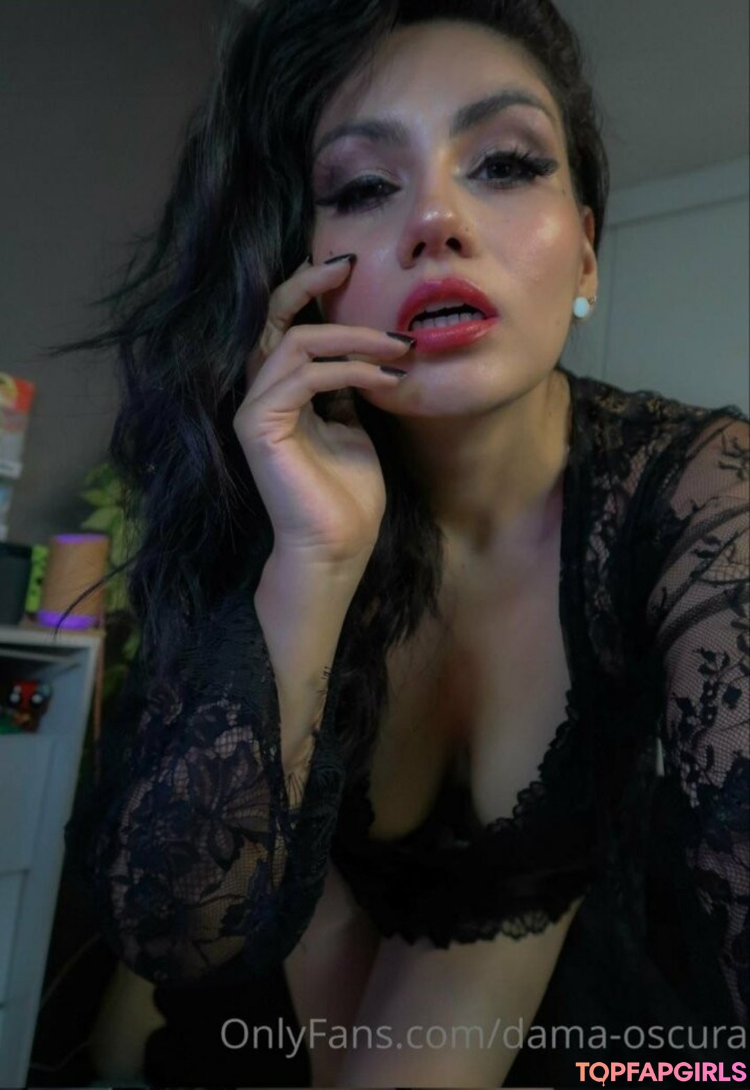 Dama Oscura model nudes archive