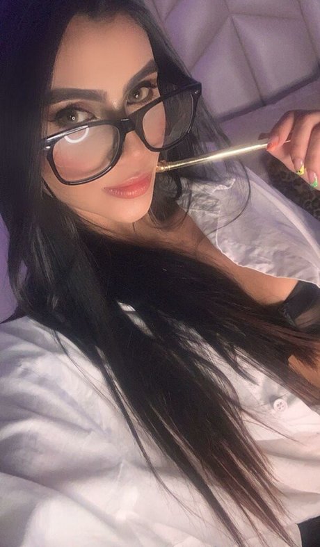 naked milf onlyfans free sexy pic