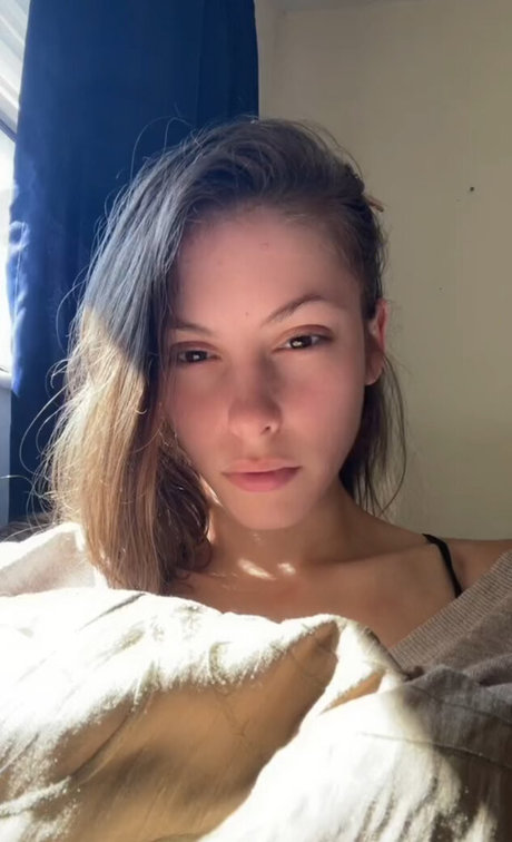 Krista Caldonia Santerfeit erotic actress images