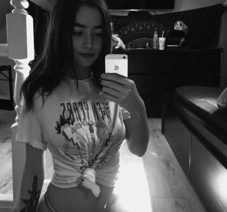 kourtneyxpaige pornstar erotic gallery