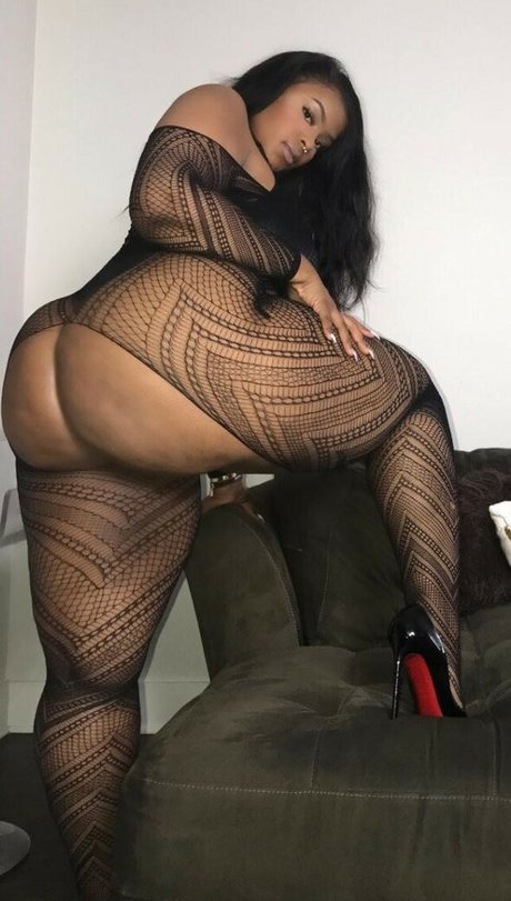 narsss model sexy image