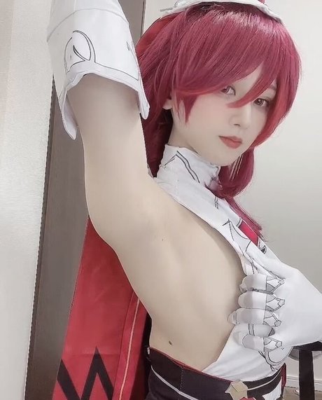 talla cos pornstar pic