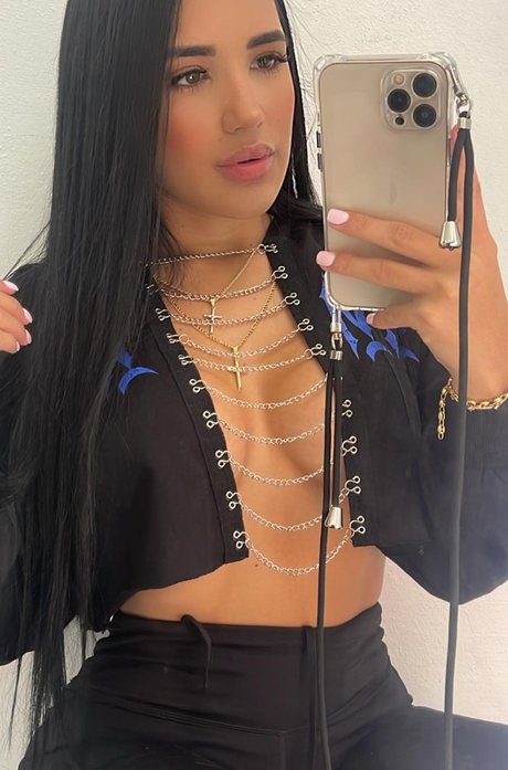 Gabriela Goncalves xxx actress photos