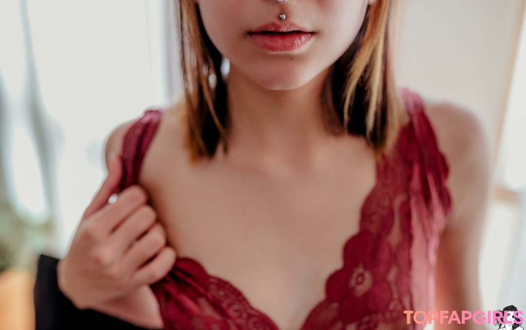 Wingsweak model hot galleries