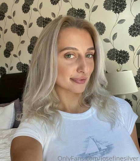 Josefine Silver pornstar nude photo