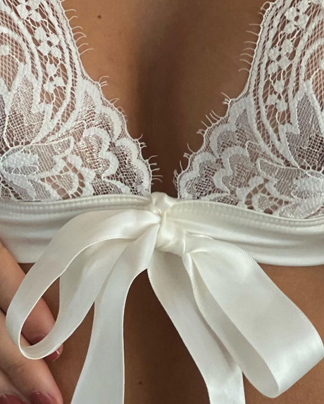 Viky Varga model pornographic gallery