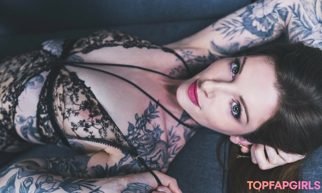 curvy muscle onlyfans porno images