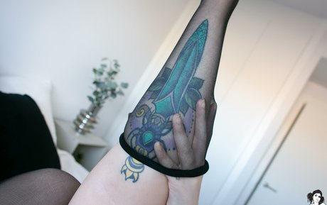 GateteFloyd naked actress gallery