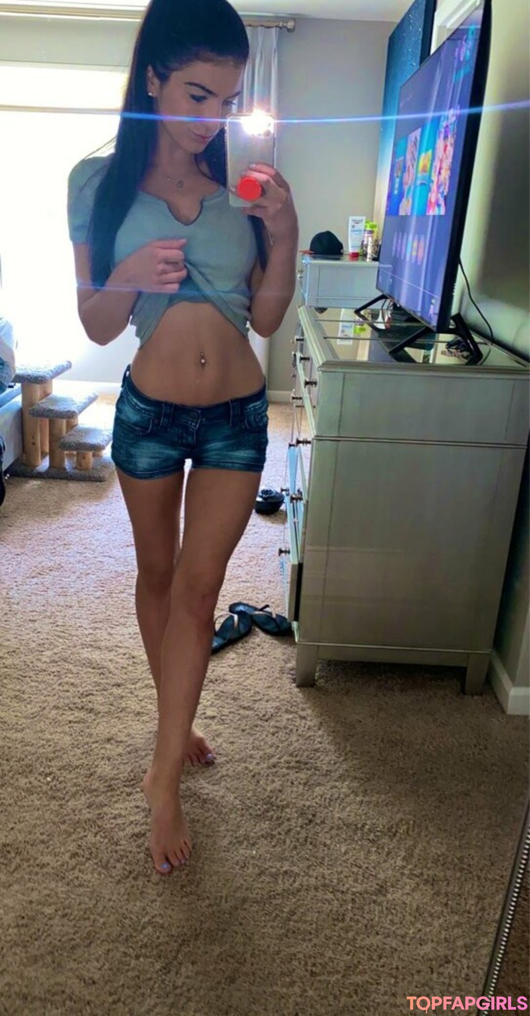 ohwhatafox model hot pictures