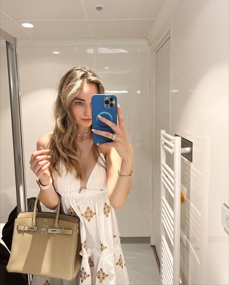 natural milf onlyfans top galleries