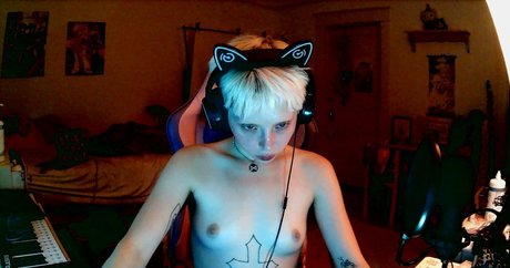 hot asian onlyfans art porn photos