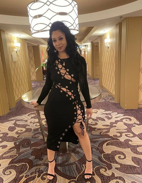 Shawnamichelle nice pornstar image