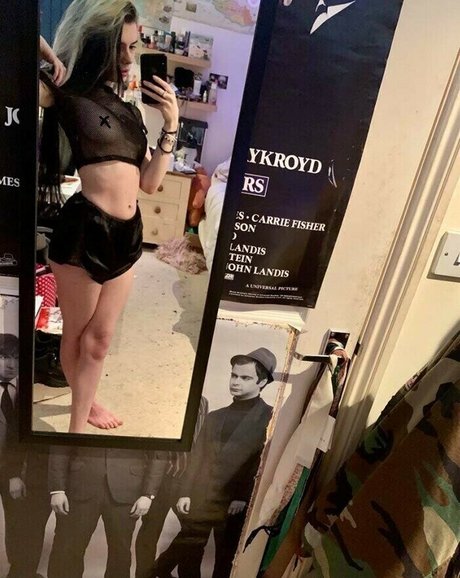 danierruu pornstar exclusive pics