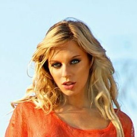 Juliette Menke top profile image