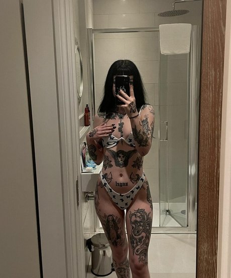 wedgie onlyfans beautiful picture