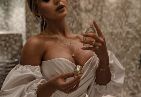 Anya Hryshchenko exclusive star pictures