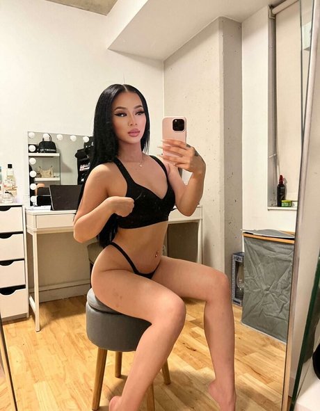 xomiarose1 pornstar hd img