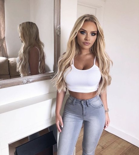 Becca Medlin star hd gallery