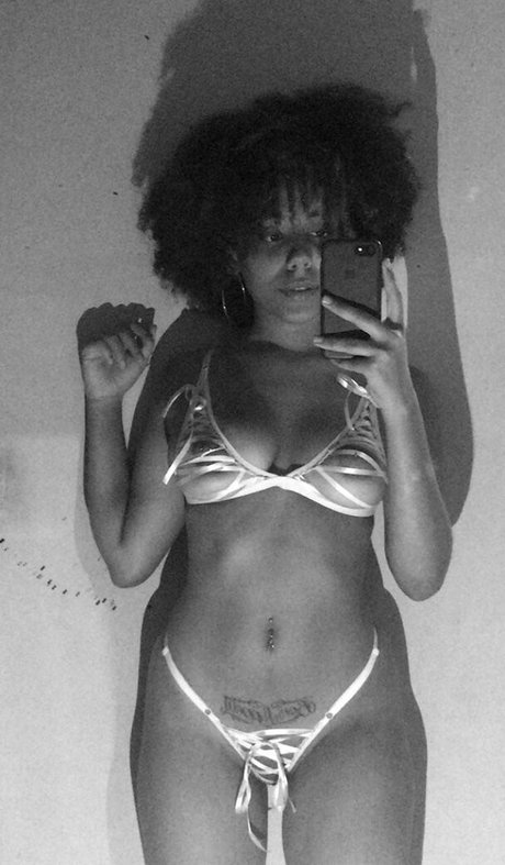 Myyyystical pornographic actress photo