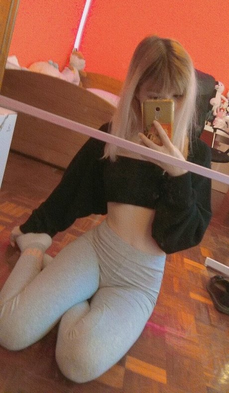 Mariikawa sex model pics