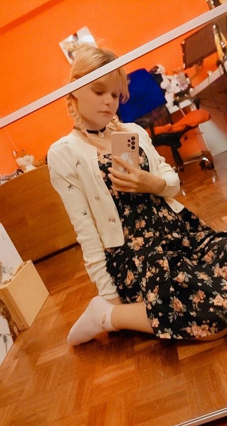 Mariikawa star exclusive galleries