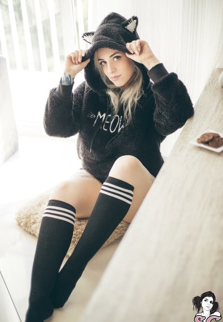 Majora Suicide pornstar erotic images