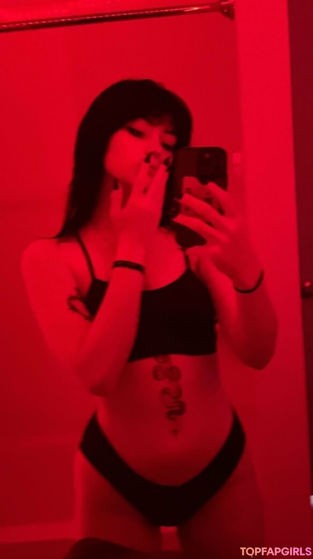 lesbian fisting onlyfans hot porn archive