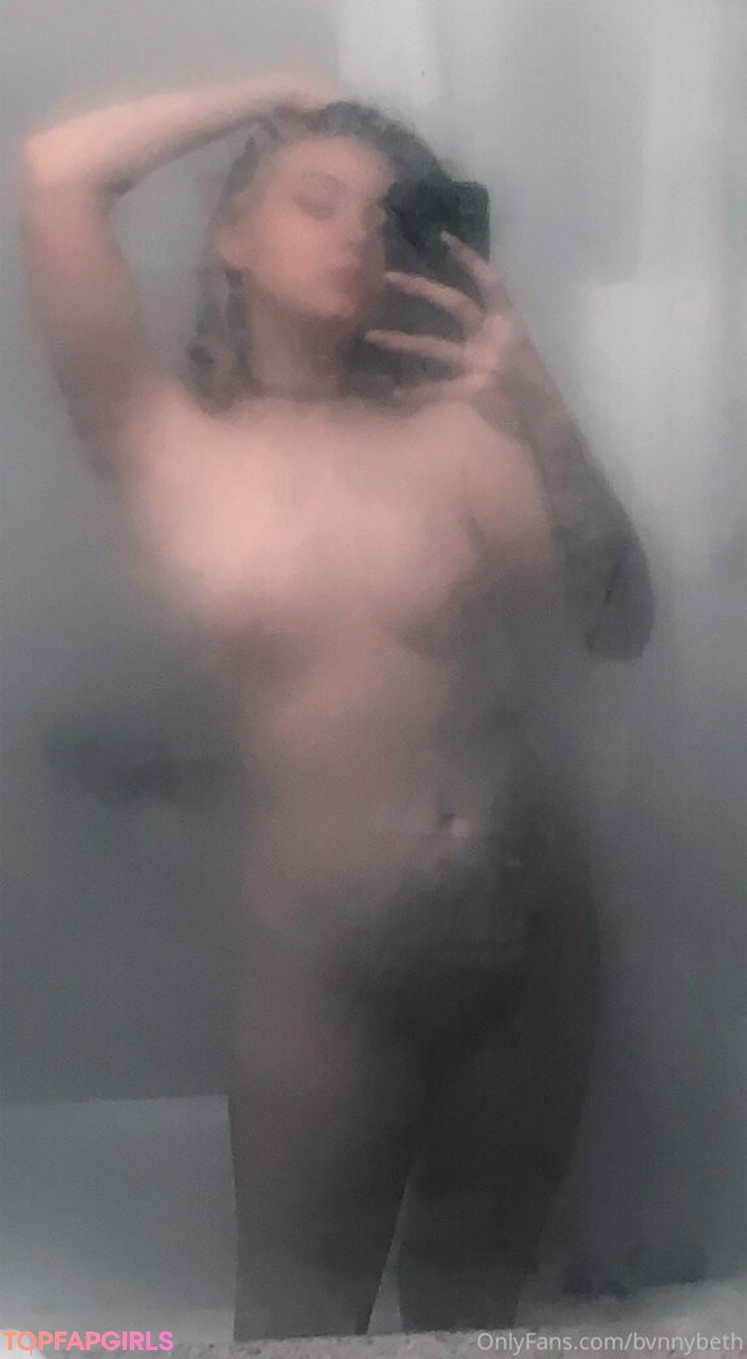 BvnnyBeth nude star photo