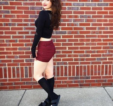 Corrine Moore hot model photo