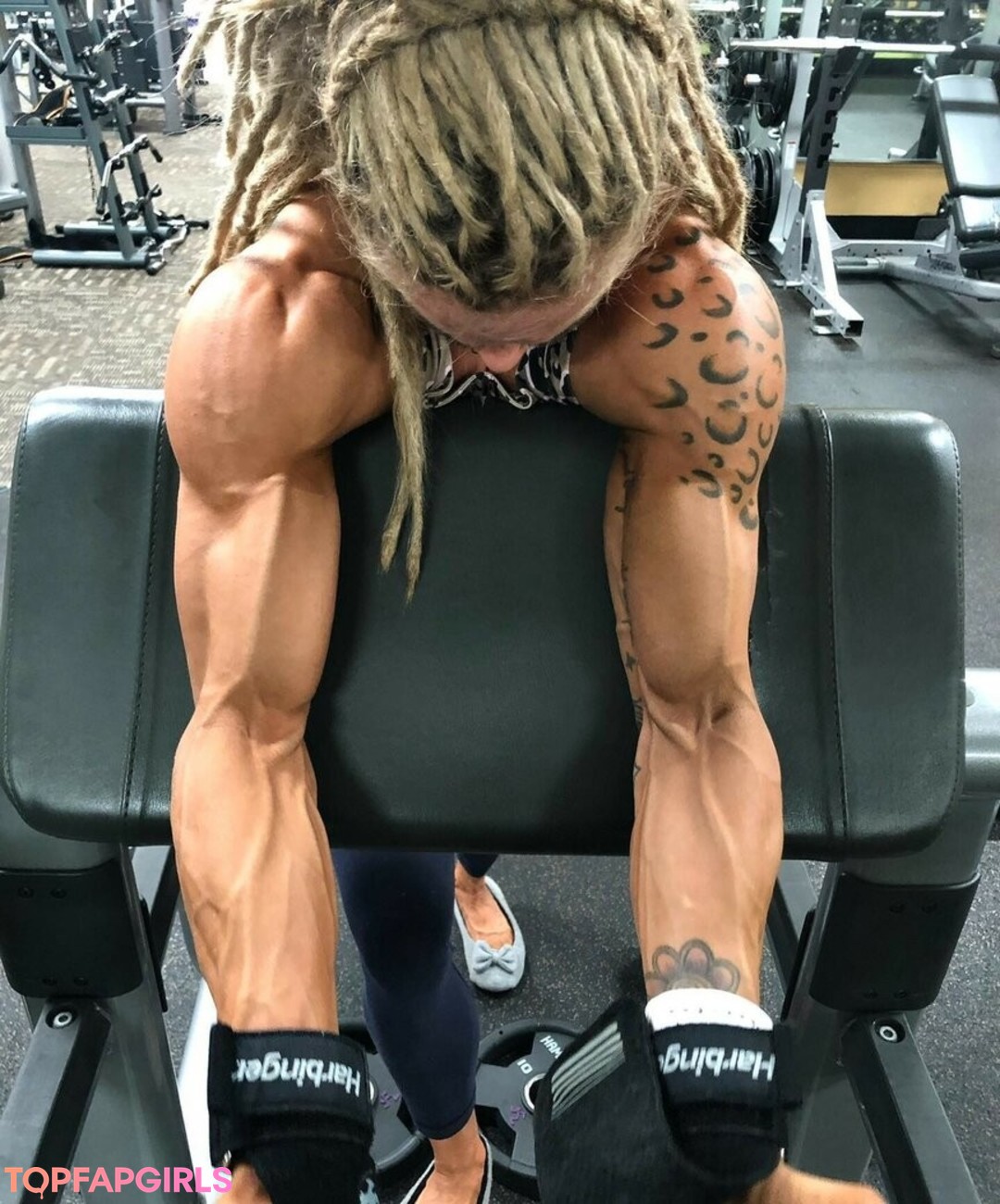 Mel With The Dreads hot actress gallery