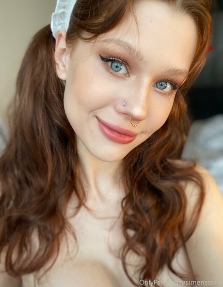 Simonssofia high quality actress gallery