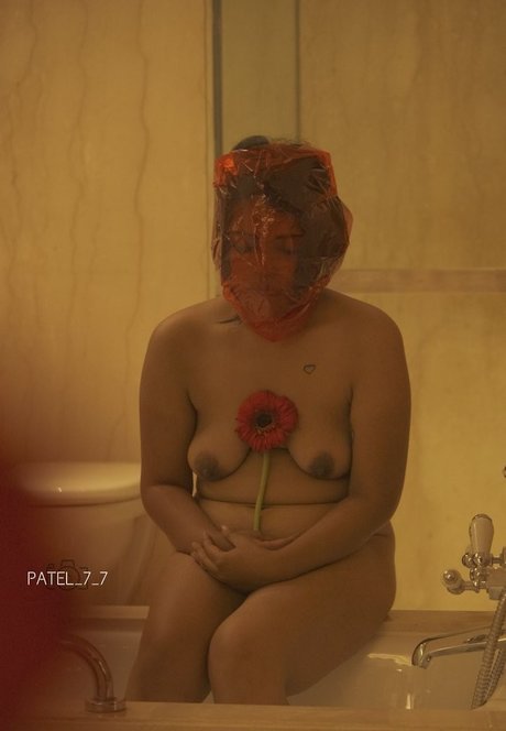 girlfriend experience onlyfans adult picture