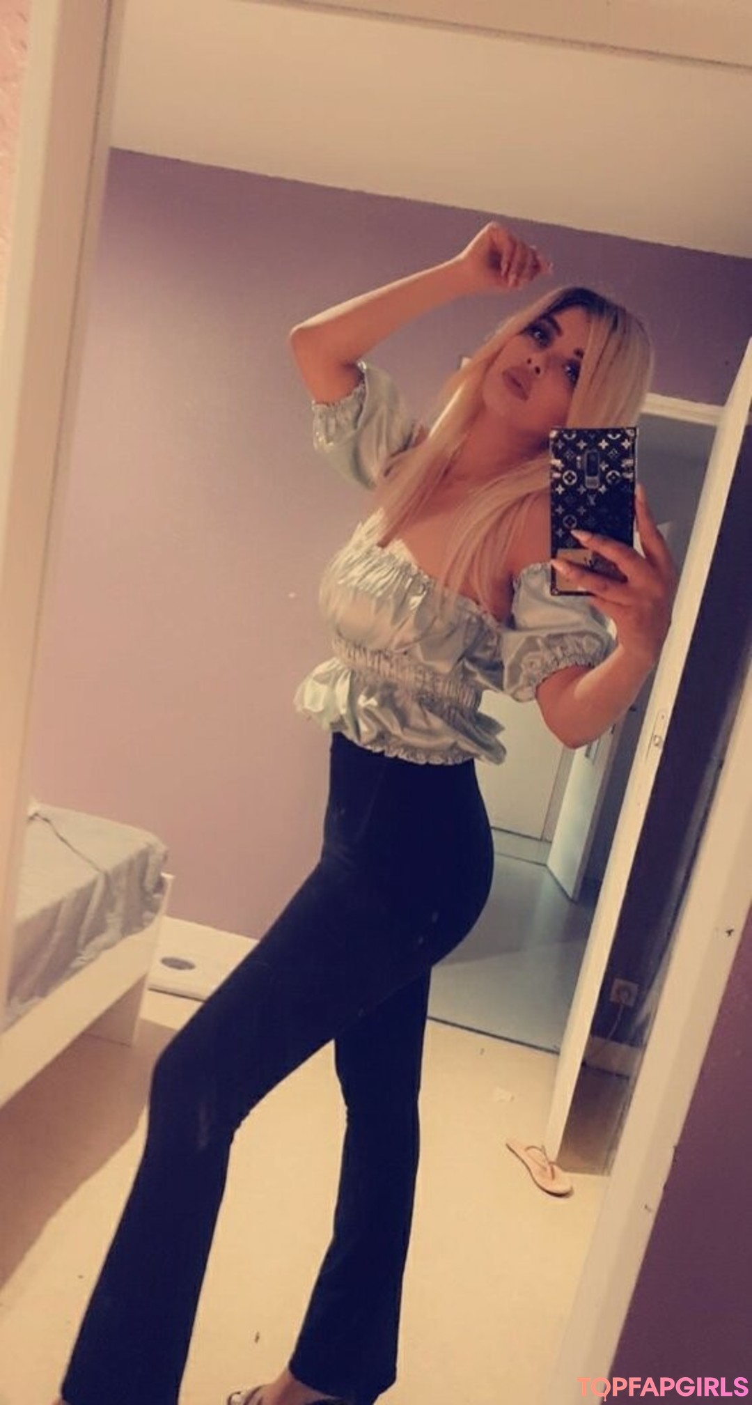 Ahlem porn model photos