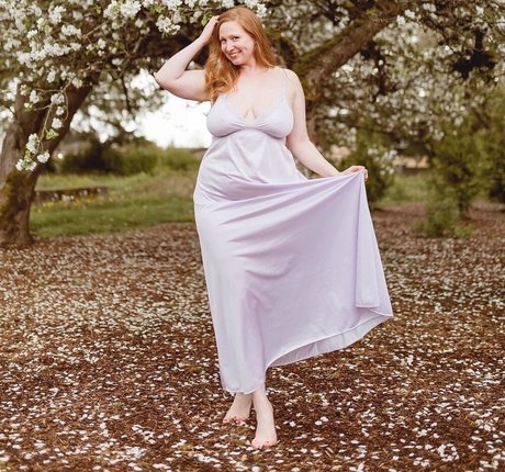 moms onlyfans top images