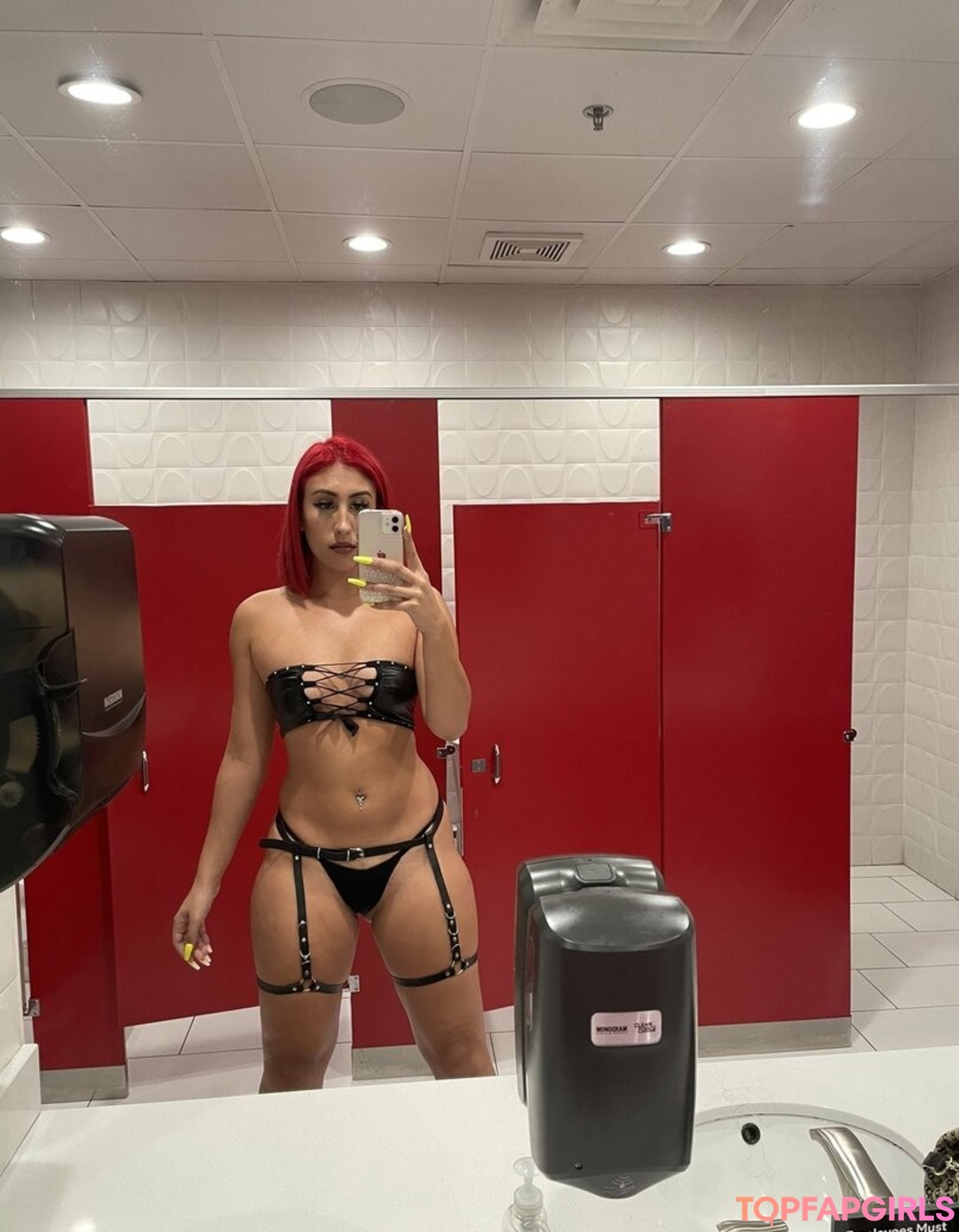 Foreignsarz erotic pornstar photos