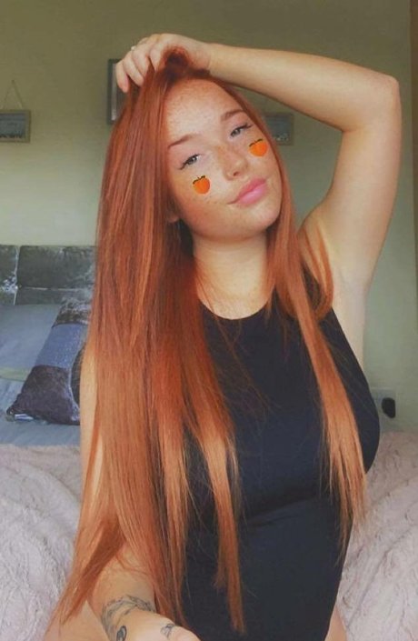 Karina Williamson model xxx picture