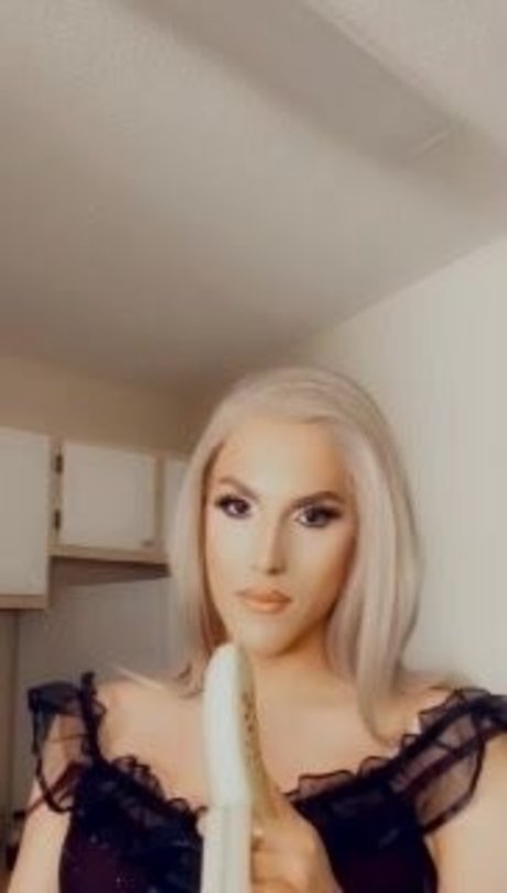 Vanessa9in nude pornstar galleries