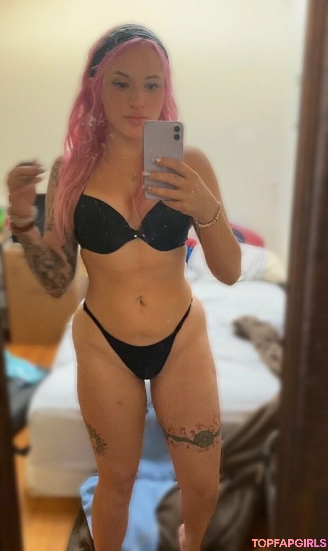 casual nirvana pornstar pretty gallery